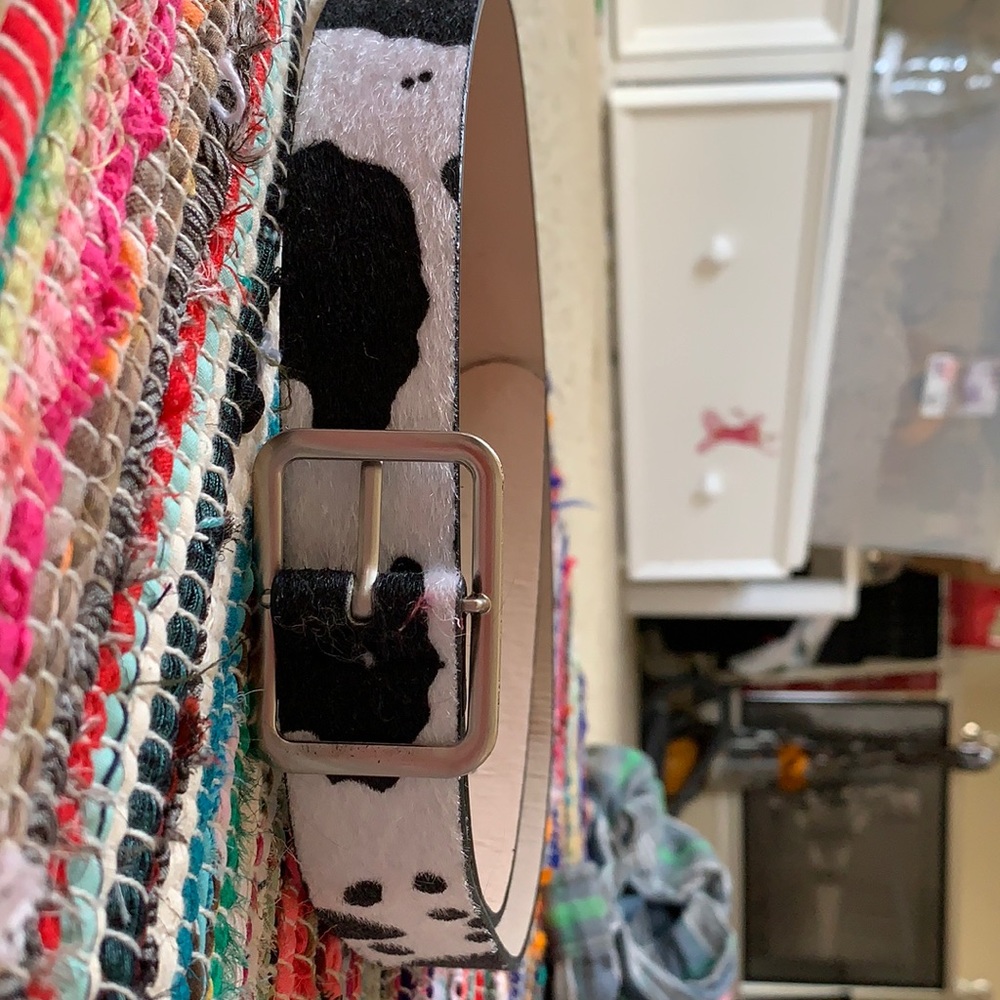 Cow print belt